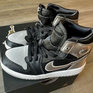 *NEW* AIR JORDAN 1 RETRO HIGH OG "Satin Shadow" /TODDLER SIZE 9c